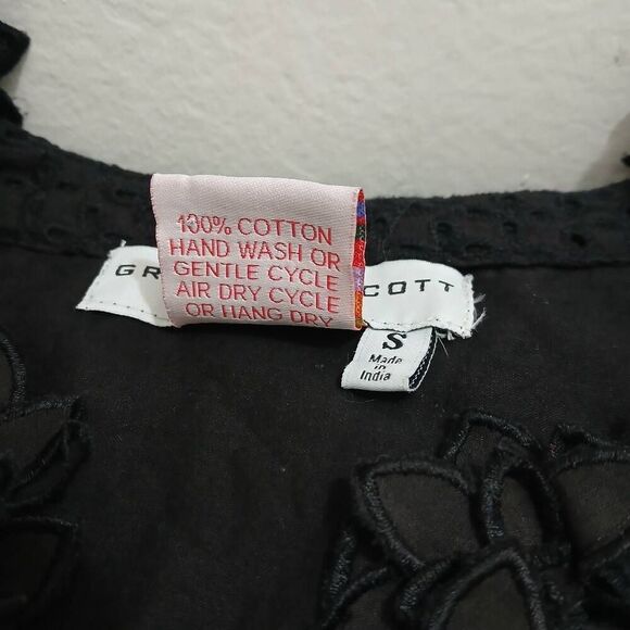 Gretchen Scott Womens Small eyelets black shift dress - Picture 6 of 7